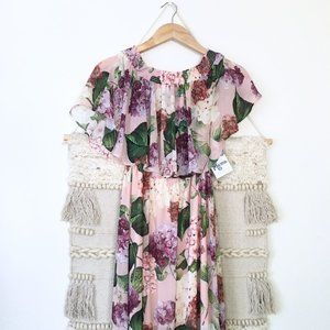 NWT Show Me Your MuMu Brynlee Hydrangea Maxi Dress